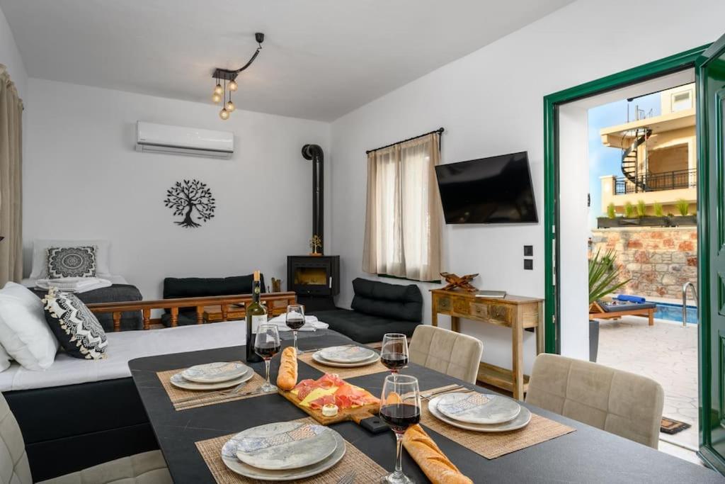 Moana House Villa Sálakos