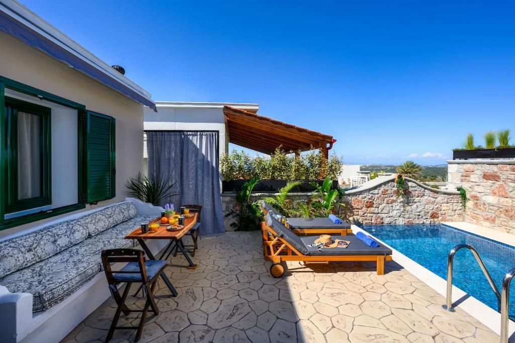Moana House Sálakos
